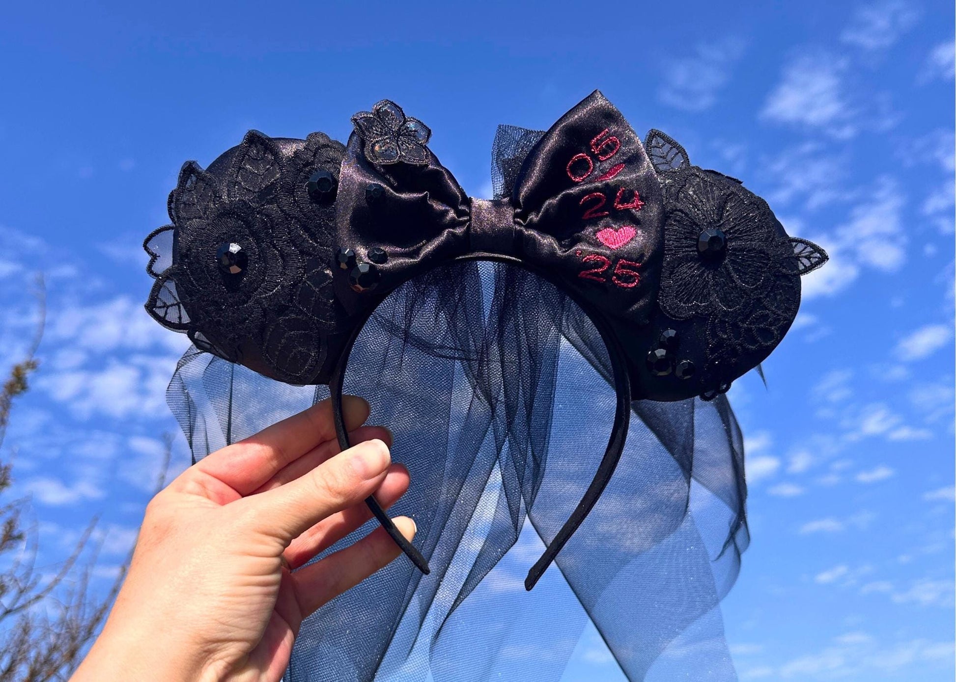 Personalized Embroidered Goth Corpse Bride Disney Ears, Black Bridal Mickey Ears Headband, Wedding Minnie Ears, Custom Halloween Honeymoon