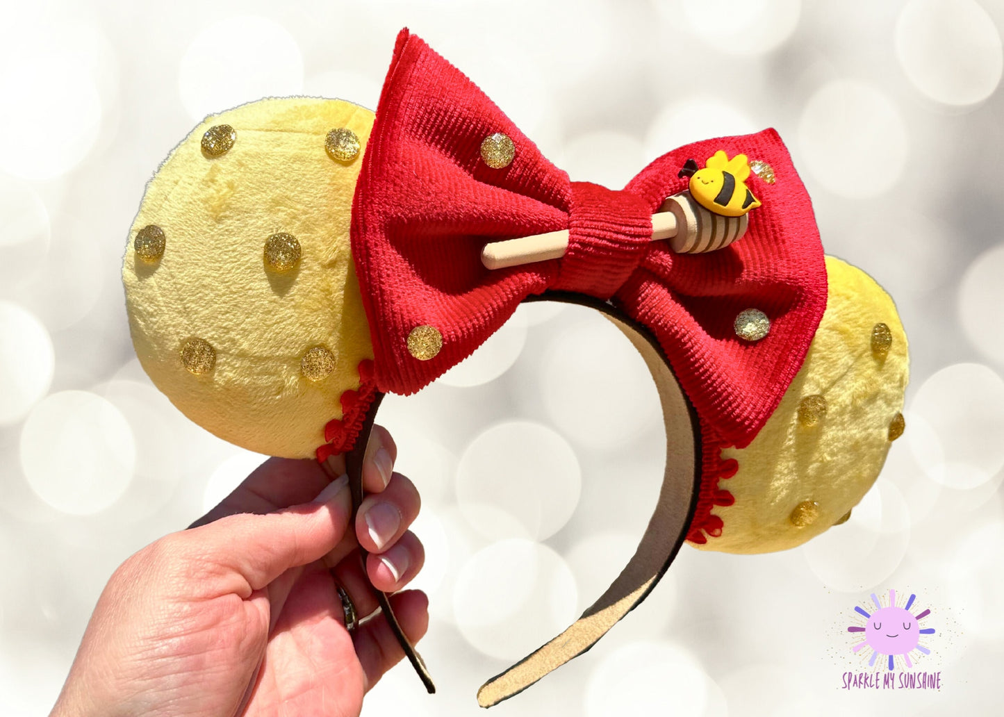 Winnie the Pooh Disney Ears, Classic Pooh Bear Mickey Ears, Velvet Corduroy Cosplay Minnie Ears, Honey Bee, Disneyland Bound, Unique Gifts