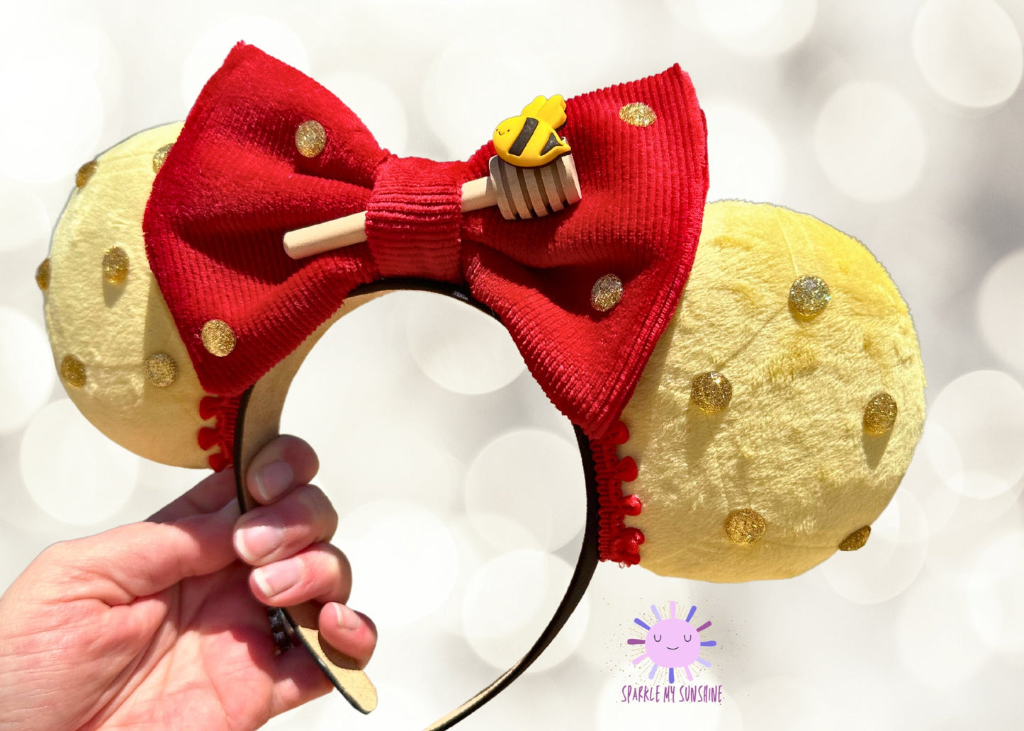 Winnie the Pooh Disney Ears, Classic Pooh Bear Mickey Ears, Velvet Corduroy Cosplay Minnie Ears, Honey Bee, Disneyland Bound, Unique Gifts
