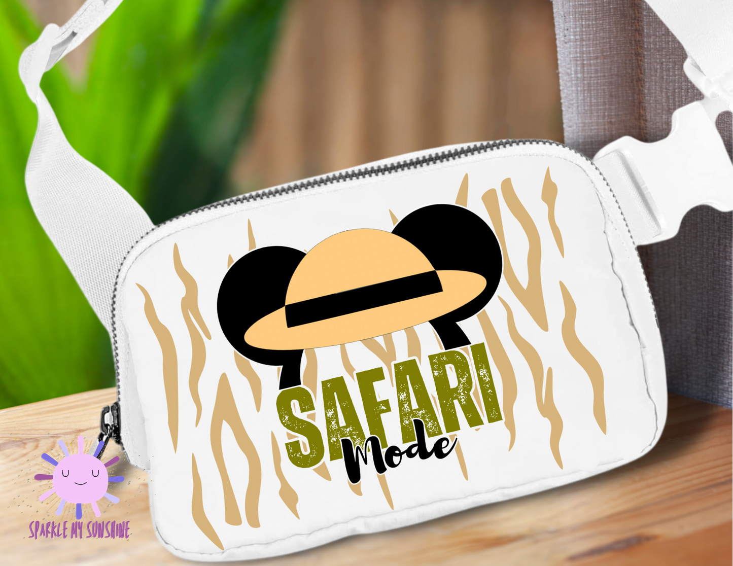 Mickey Safari Mode Fanny Pack