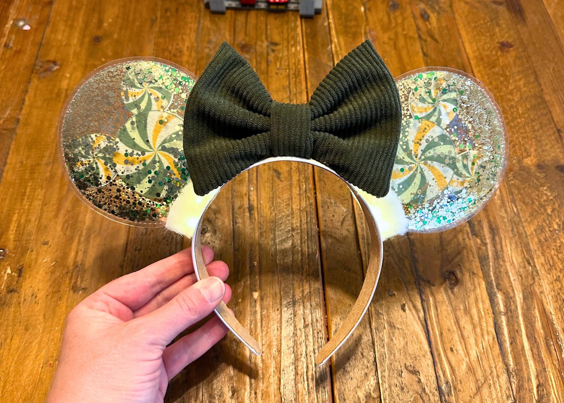 Green Gold Mickey Head Disney Mouse Ears Headband, Hunter Green Corduroy Bow, Glitter Shaker Spring Minnie Ears, Animal Kingdom, St Patricks