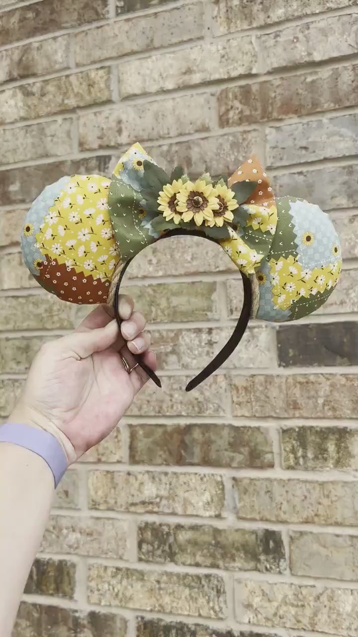 Fall Disney Ears, Patchwork Quilt Mickey Mouse Ears, Autumn Disneyland Minnie Ears, Cozy Cottagecore Headband, Disneyland Thanksgiving Ears