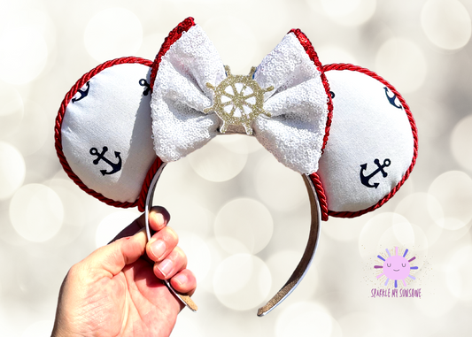 White Cruise Mouse Ears